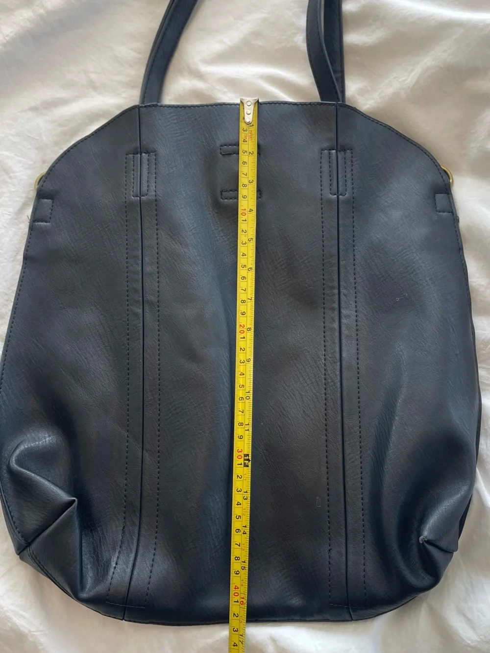Vegan Leather Tote Bag in Black